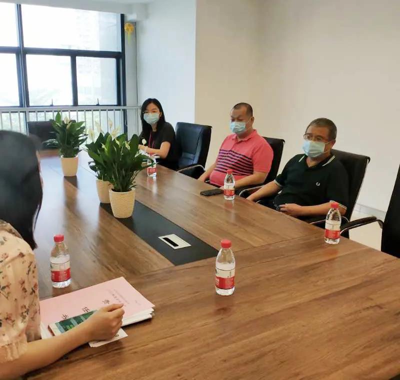 黨工委副書記、管委會副主任黃晨光一行領導蒞臨我司視察走訪(圖2)